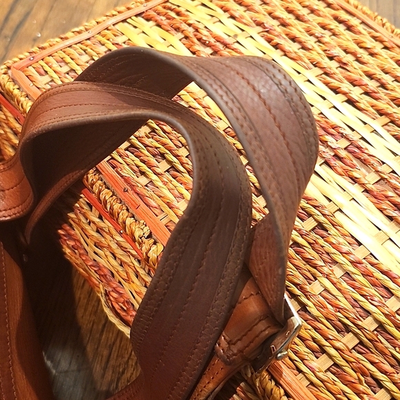 Yves Saint Laurent Leather Satchel - Picture 11 of 16